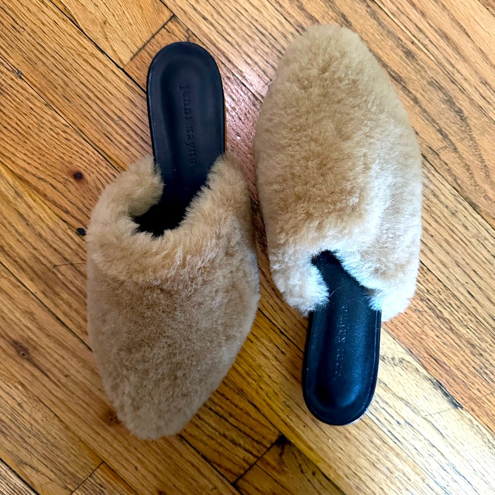 Jenni Kayne WORN TWICE Fur Slides size 9.5